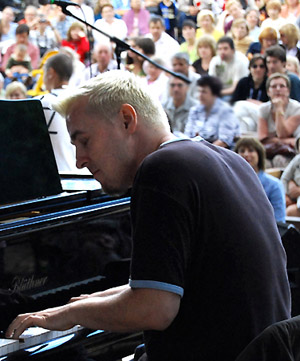 Wolfgang Seligo Solo Piano